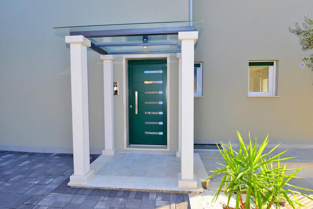 Apartments Villa Coratina Trogir Exterior foto